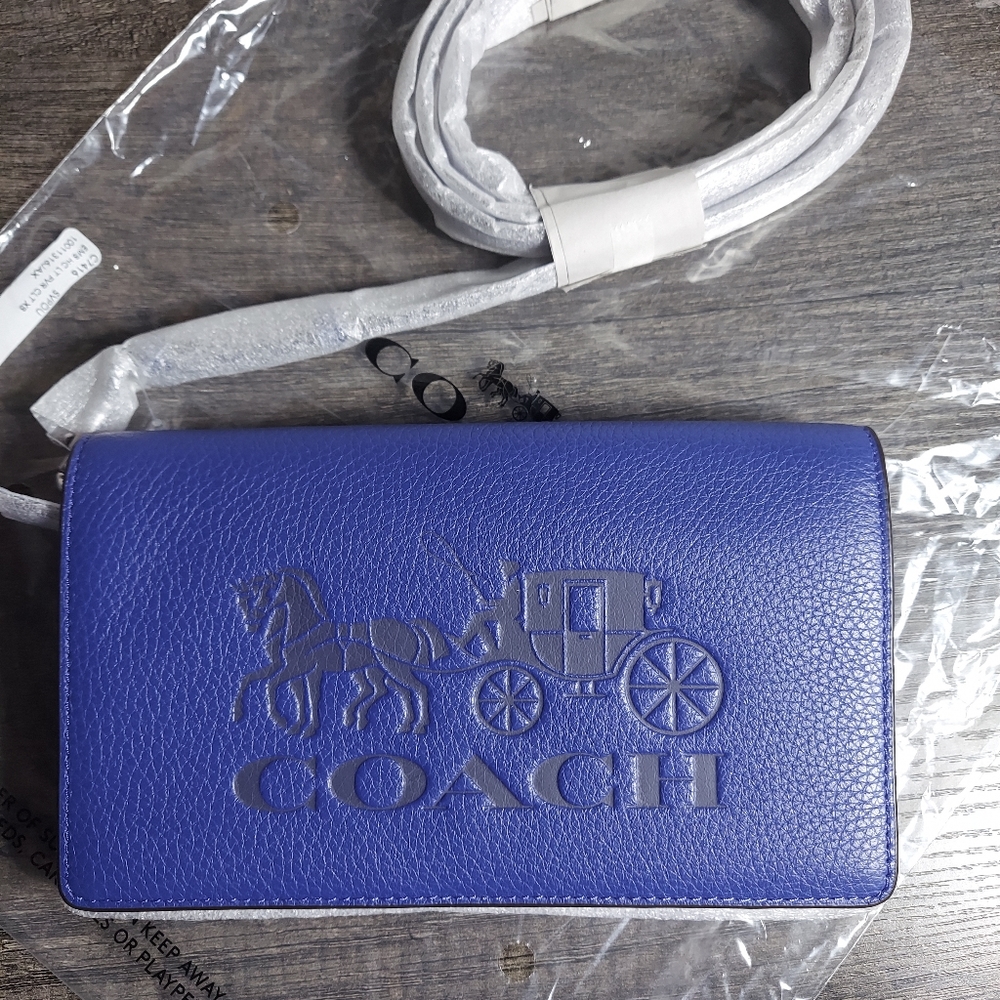 Coach Anna Foldover Clutch Crossbody With Horse & Carriage Logo..BRAND NEW!!